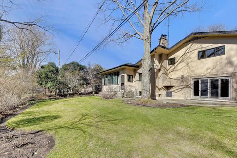 Tiny photo for 754 Woodridge Lane, Glencoe, IL 60022 (MLS # 12588844)