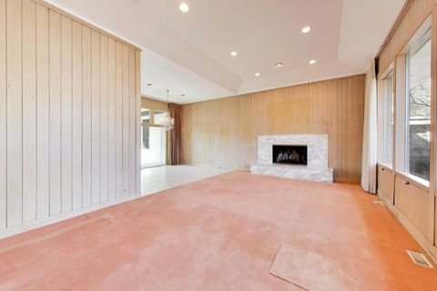 Tiny photo for 754 Woodridge Lane, Glencoe, IL 60022 (MLS # 12588844)