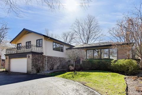 Tiny photo for 754 Woodridge Lane, Glencoe, IL 60022 (MLS # 12588844)