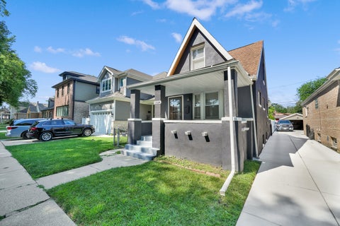 Tiny photo for 11014 S Washtenaw Avenue, Chicago, IL 60655 (MLS # 12719047)