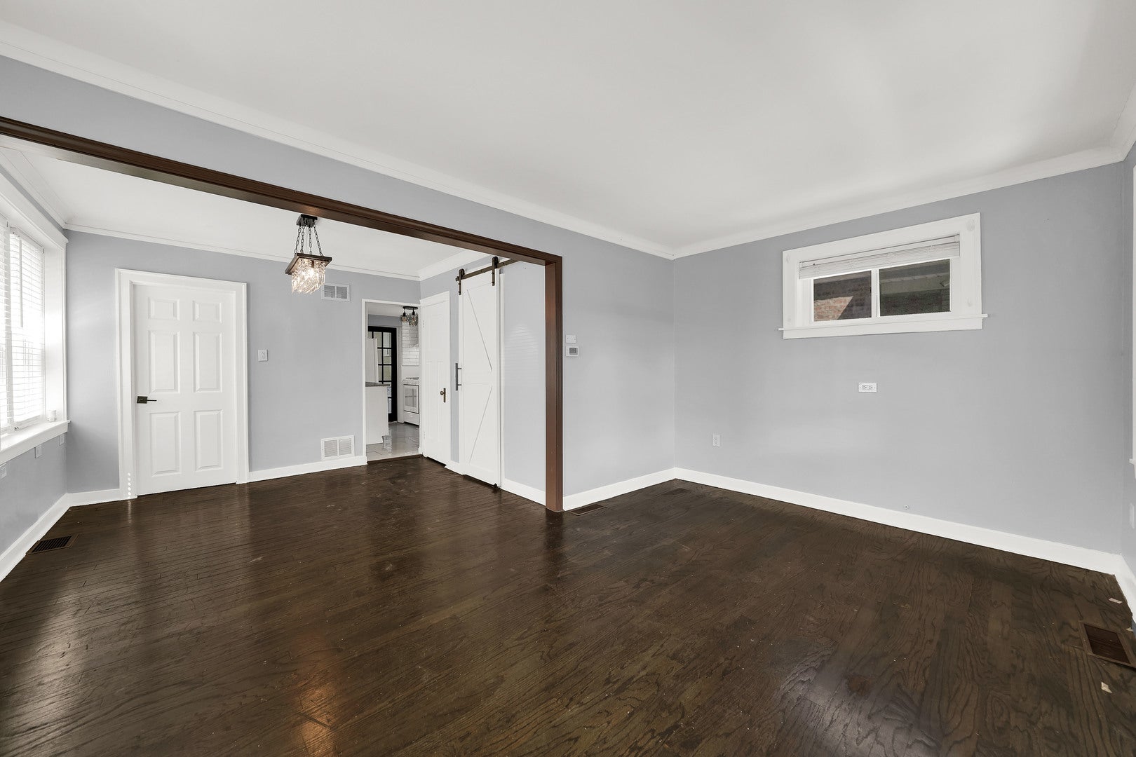 11014 S Washtenaw Avenue