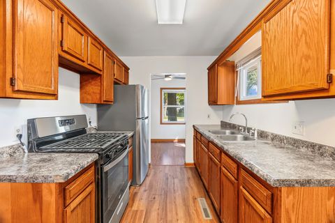 Tiny photo for 2308 Madonna Avenue, Joliet, IL 60436 (MLS # 12478396)