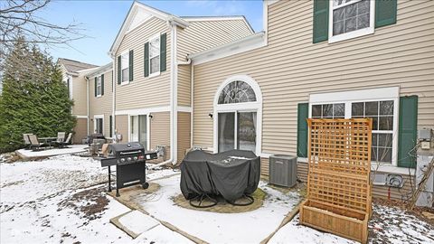 Tiny photo for 4013 Oak Tree Lane, Plainfield, IL 60586 (MLS # 12565019)