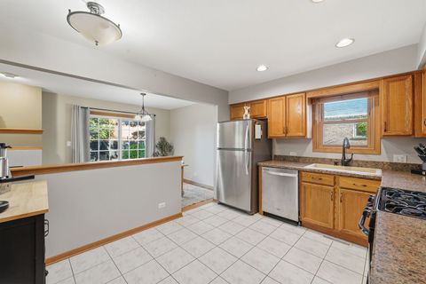 Tiny photo for 8627 Miroballi Drive, Hickory Hills, IL 60457 (MLS # 12653038)