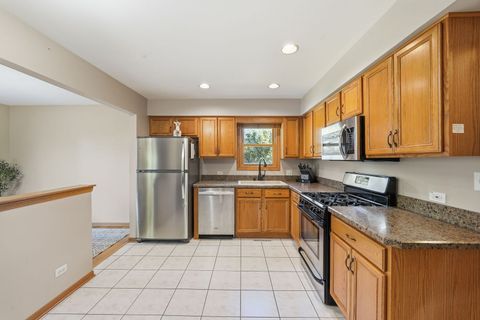 Tiny photo for 8627 Miroballi Drive, Hickory Hills, IL 60457 (MLS # 12653038)