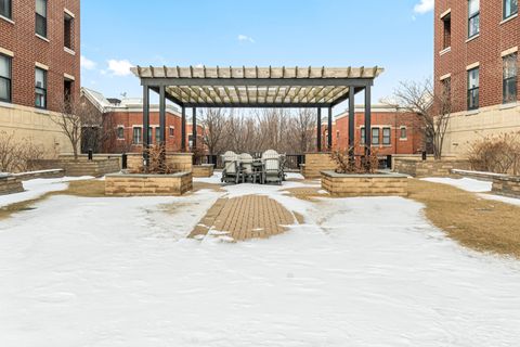 Tiny photo for 833 W 15th Place #311, Chicago, IL 60608 (MLS # 12565216)