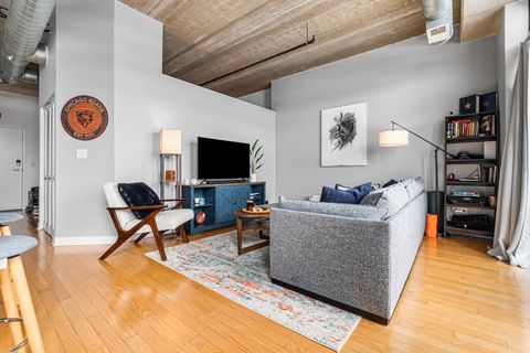 Tiny photo for 833 W 15th Place #311, Chicago, IL 60608 (MLS # 12565216)