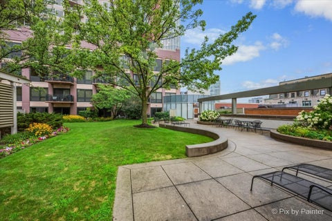 Tiny photo for 807 Davis Street #2103, Evanston, IL 60201 (MLS # 12740130)