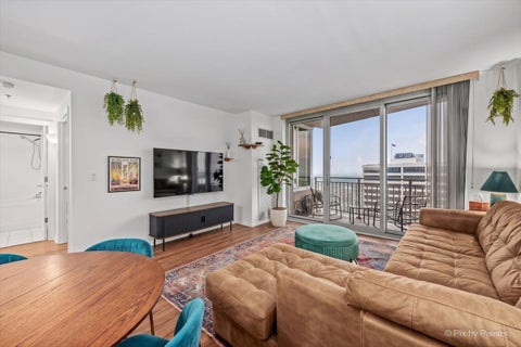 Tiny photo for 807 Davis Street #2103, Evanston, IL 60201 (MLS # 12740130)