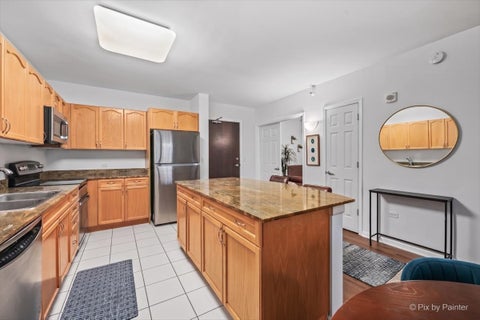 Tiny photo for 807 Davis Street #2103, Evanston, IL 60201 (MLS # 12740130)
