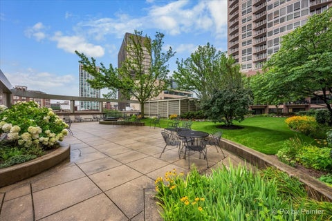 Tiny photo for 807 Davis Street #2103, Evanston, IL 60201 (MLS # 12740130)
