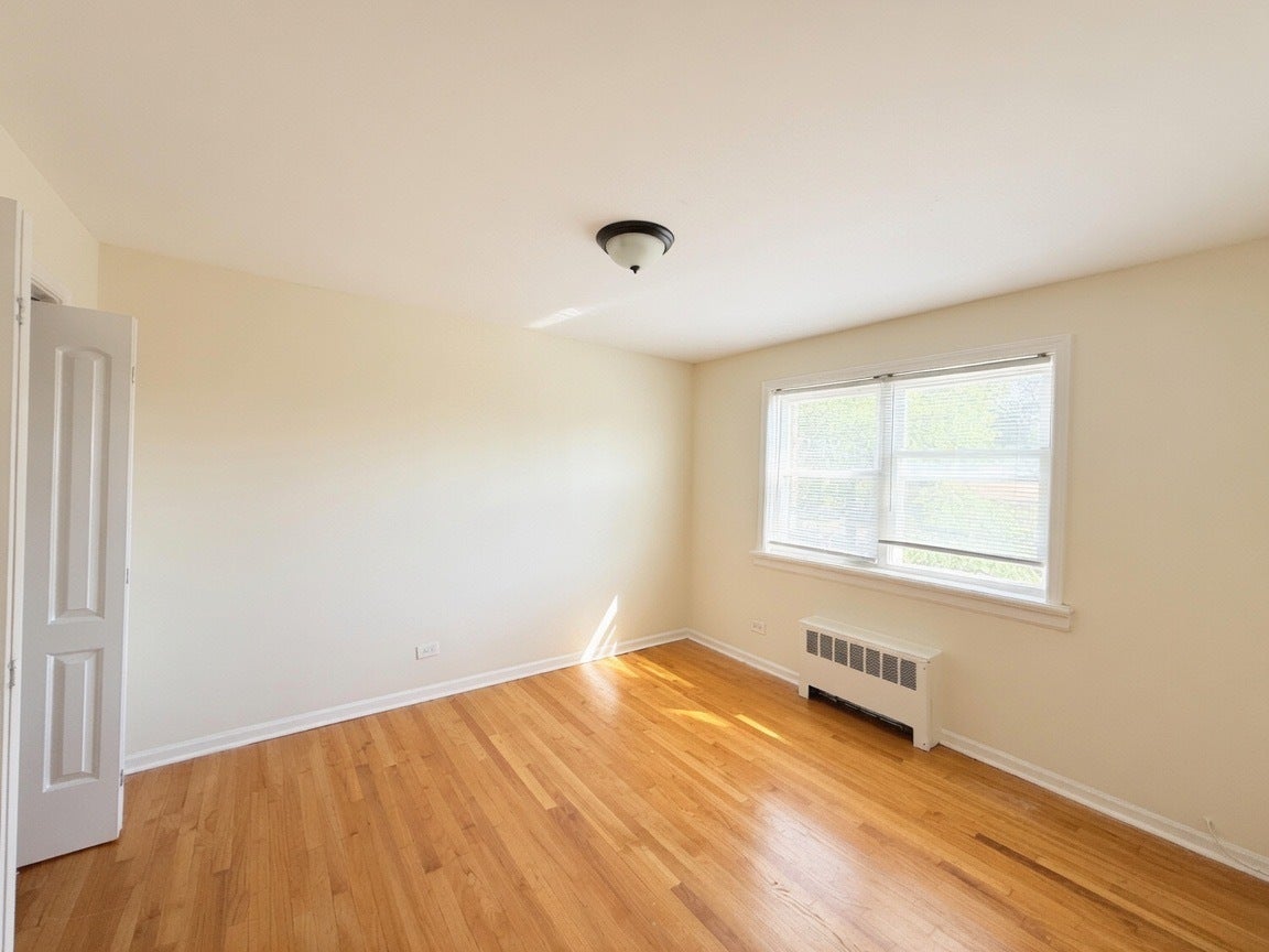 2605 W Fitch Avenue 1