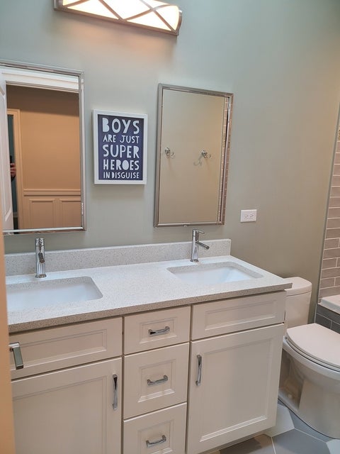 Tiny photo for 10057 S 86th Court, Palos Hills, IL 60465 (MLS # 12756013)
