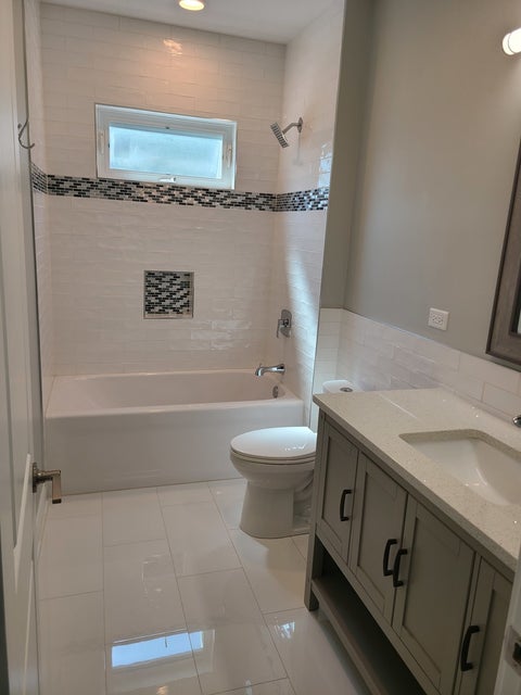 Tiny photo for 10057 S 86th Court, Palos Hills, IL 60465 (MLS # 12756013)