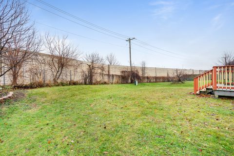 Tiny photo for 244 Stonegate Road, Bolingbrook, IL 60440 (MLS # 12519338)