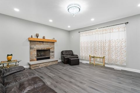 Tiny photo for 244 Stonegate Road, Bolingbrook, IL 60440 (MLS # 12519338)