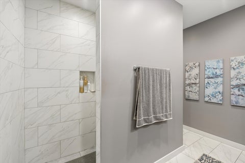 Tiny photo for 147 N Euclid Avenue #406, Oak Park, IL 60302 (MLS # 12694159)