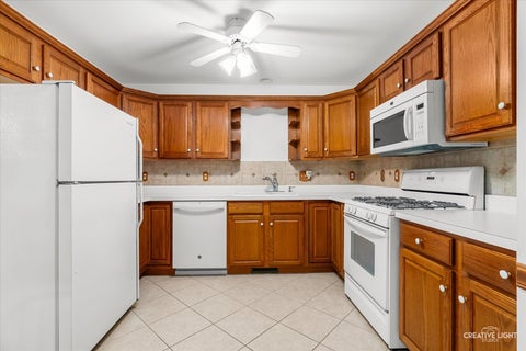 Tiny photo for 53 Silver Trail, North Aurora, IL 60542 (MLS # 12775187)