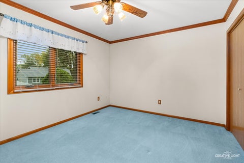 Tiny photo for 53 Silver Trail, North Aurora, IL 60542 (MLS # 12775187)