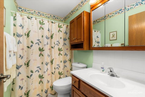 Tiny photo for 53 Silver Trail, North Aurora, IL 60542 (MLS # 12775187)