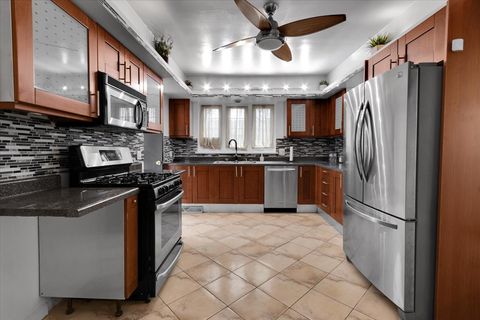 Tiny photo for 7545 S Carpenter Street, Chicago, IL 60620 (MLS # 12643117)