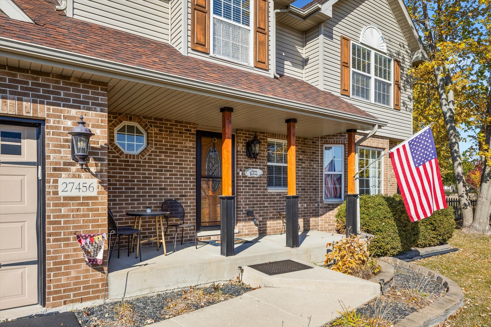 27456 W Fawn Lake Court