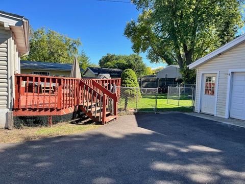 Tiny photo for 5107 Willow Lane, McHenry, IL 60050 (MLS # 12492064)