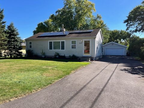 Tiny photo for 5107 Willow Lane, McHenry, IL 60050 (MLS # 12492064)