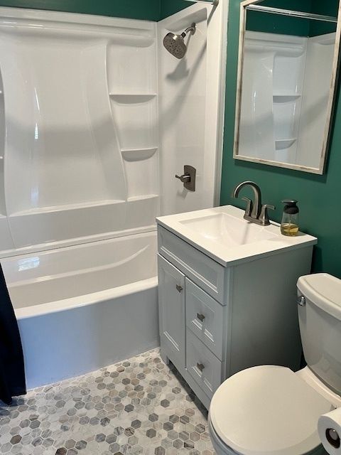 Tiny photo for 5107 Willow Lane, McHenry, IL 60050 (MLS # 12492064)