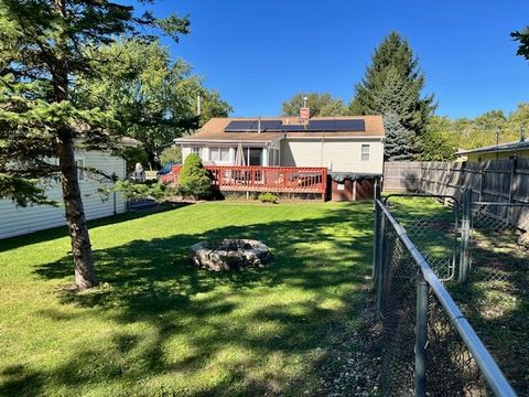 Tiny photo for 5107 Willow Lane, McHenry, IL 60050 (MLS # 12492064)