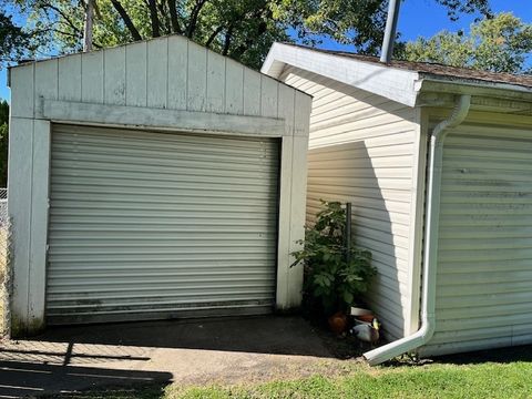 Tiny photo for 5107 Willow Lane, McHenry, IL 60050 (MLS # 12492064)