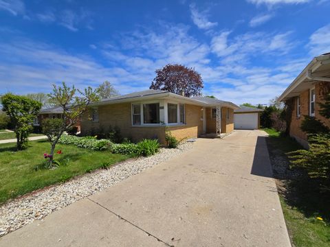 2025 Linden Avenue Waukegan IL 60087