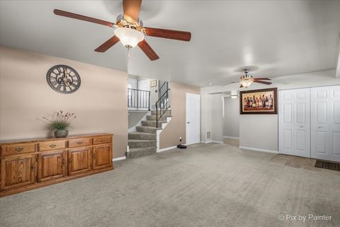 Tiny photo for 474 Linn Avenue, Crystal Lake, IL 60014 (MLS # 12591761)