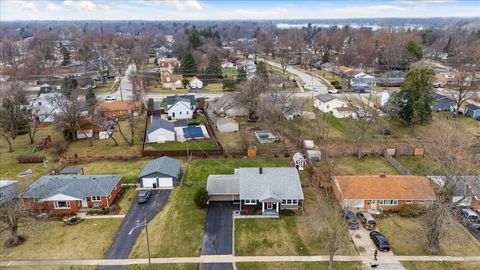 Tiny photo for 474 Linn Avenue, Crystal Lake, IL 60014 (MLS # 12591761)