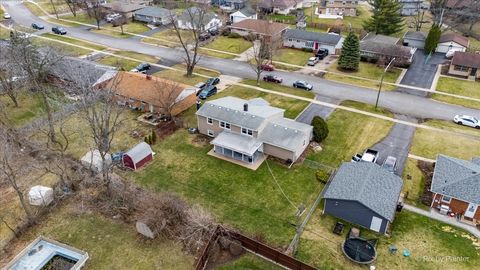 Tiny photo for 474 Linn Avenue, Crystal Lake, IL 60014 (MLS # 12591761)