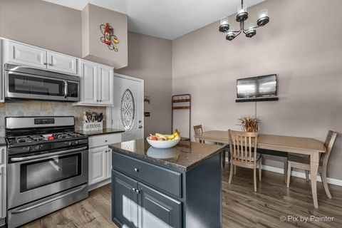 Tiny photo for 474 Linn Avenue, Crystal Lake, IL 60014 (MLS # 12591761)