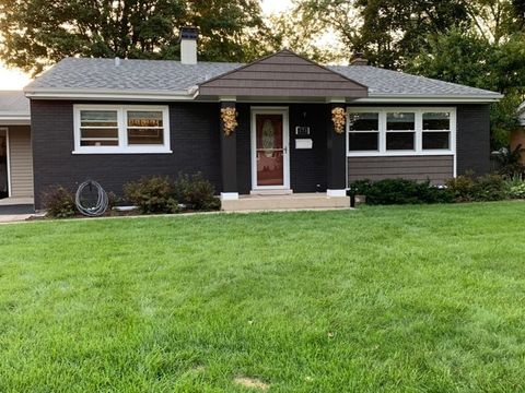 Tiny photo for 474 Linn Avenue, Crystal Lake, IL 60014 (MLS # 12591761)