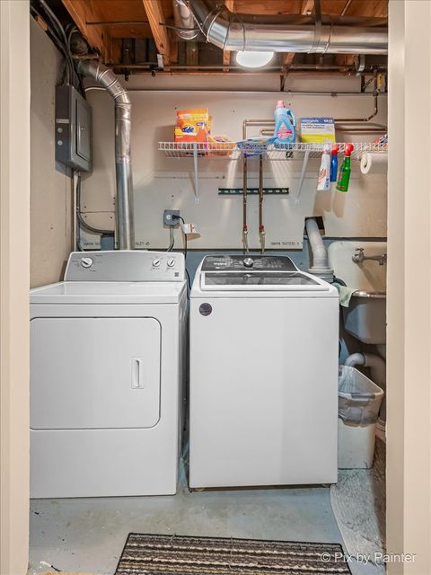 Tiny photo for 474 Linn Avenue, Crystal Lake, IL 60014 (MLS # 12591761)