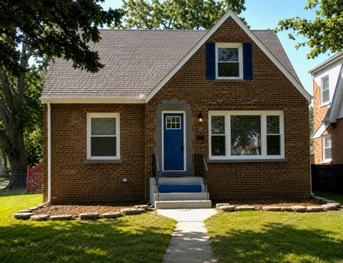 Photo of 11056 S Sangamon Street, Chicago, IL 60643 (MLS # 12787065)