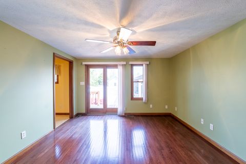 Tiny photo for 603 Willow Street, Carterville, IL 62918 (MLS # 12611166)