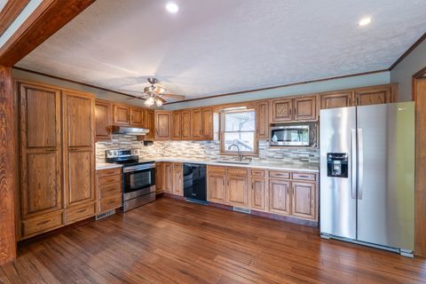 Tiny photo for 603 Willow Street, Carterville, IL 62918 (MLS # 12611166)