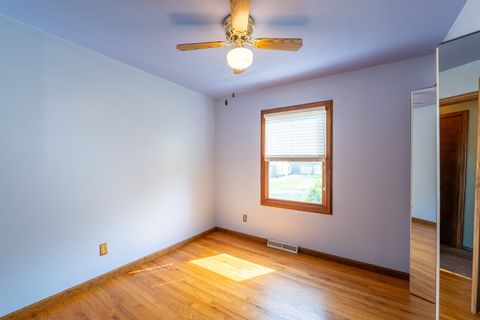 Tiny photo for 603 Willow Street, Carterville, IL 62918 (MLS # 12611166)