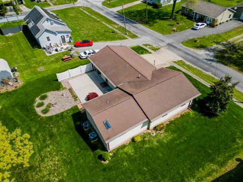 Tiny photo for 603 Willow Street, Carterville, IL 62918 (MLS # 12611166)