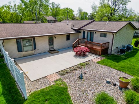 Tiny photo for 603 Willow Street, Carterville, IL 62918 (MLS # 12611166)