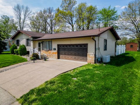 Tiny photo for 603 Willow Street, Carterville, IL 62918 (MLS # 12611166)