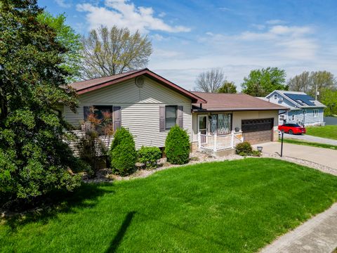 Tiny photo for 603 Willow Street, Carterville, IL 62918 (MLS # 12611166)