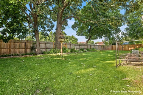 Tiny photo for 2494 FOREST VIEW Road, Lindenhurst, IL 60046 (MLS # 12691306)