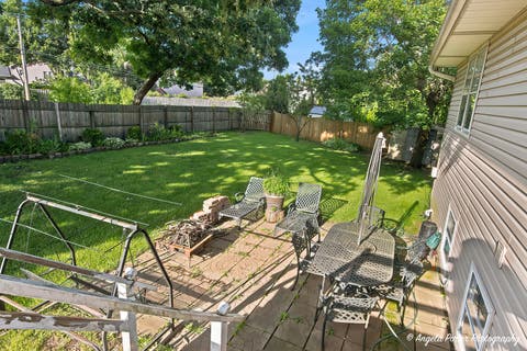 Tiny photo for 2494 FOREST VIEW Road, Lindenhurst, IL 60046 (MLS # 12691306)