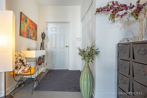 Tiny photo for 1942 S Prairie Avenue #3, Chicago, IL 60616 (MLS # 12531010)