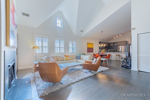 Tiny photo for 1942 S Prairie Avenue #3, Chicago, IL 60616 (MLS # 12531010)